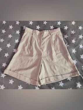 Beige Bermuda Shorts Women's Large